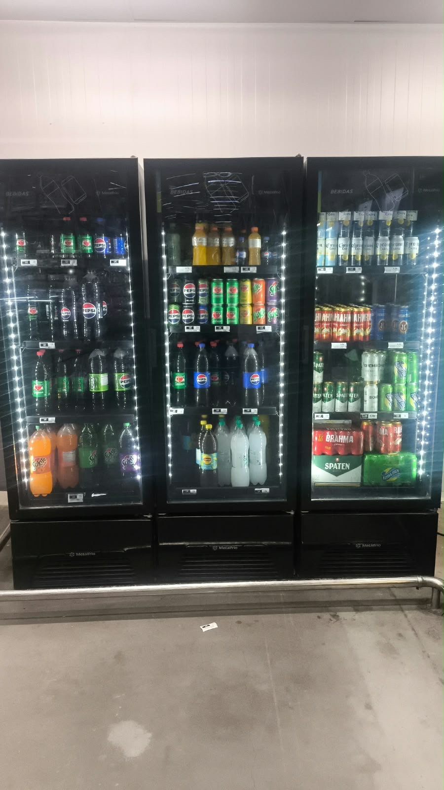 Expositores comerciais refrigerados para bebidas